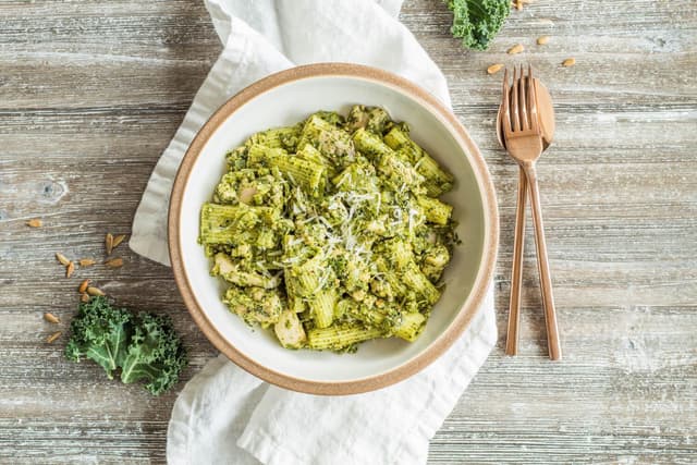 Kale Pesto Chicken Pasta